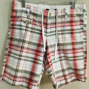 Women’s sz. 2 Eddie Bauer Plaid Bermuda Shorts in Coral, Olive & White